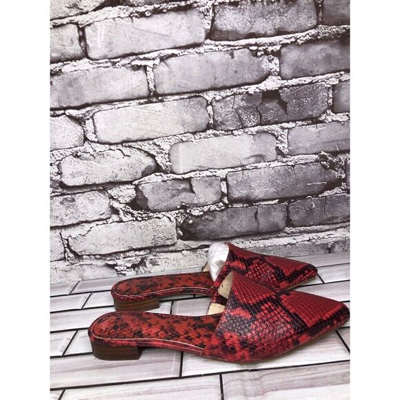 Vince Camuto Felinial Red Leather Snake Print Mule Flats Shoes Women 6M US/36.5 - Picture 16 of 16